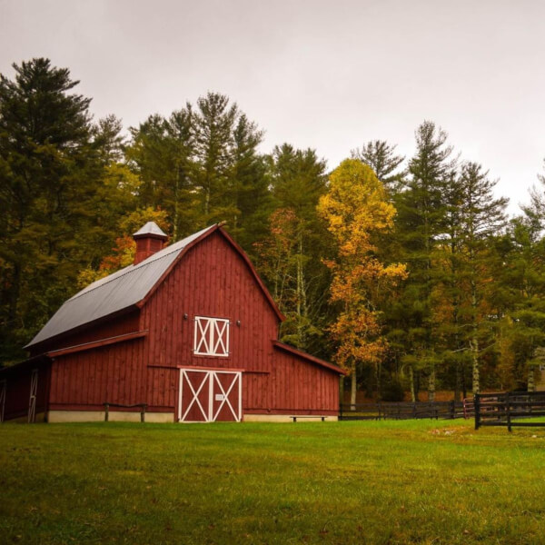 barn on farm