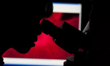8 of The Best Microscopes For Kids and Teenagers – Top Student Microscopes For Educational Fun!