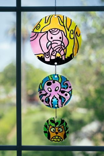 kiwi co review - Doodle_Crate_Stained_Glass_Suncatcher