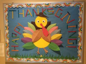 happy thanksgiving bulletin board