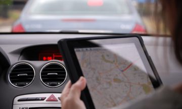 12 Best iPad Car Mount Kits for Safe and Fun Family Trips