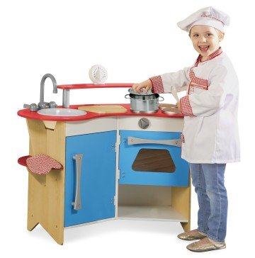 Melissa & Doug’s Wooden Play Kitchen