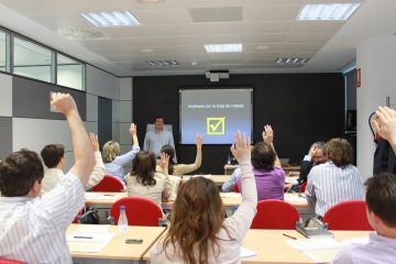 Present and Discuss in Class with Google Presentations