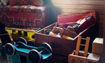17 Toy Chest Storage Solutions To Manage The Mess